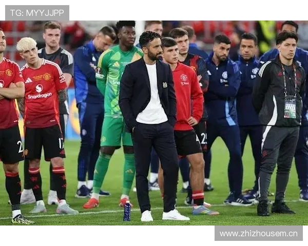 曼联复兴故事阶段性变化,问题显现对赛季表现造成影响 曼联复兴故事阶段性变化,问题显现对赛季表现造成影响