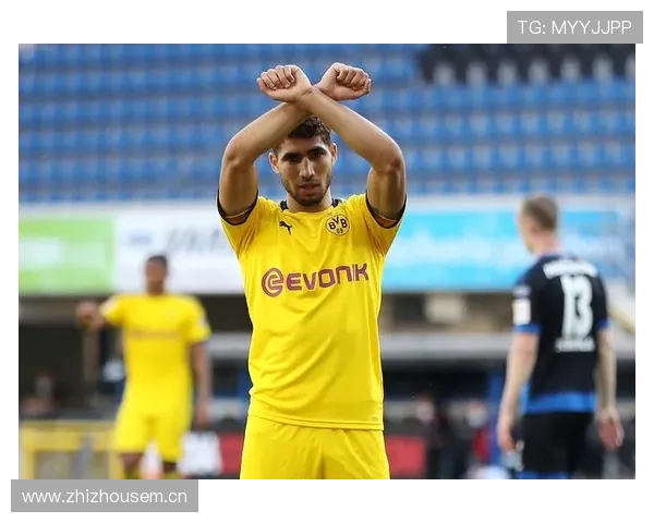 阿什拉夫：现代进攻型边后卫代表人物